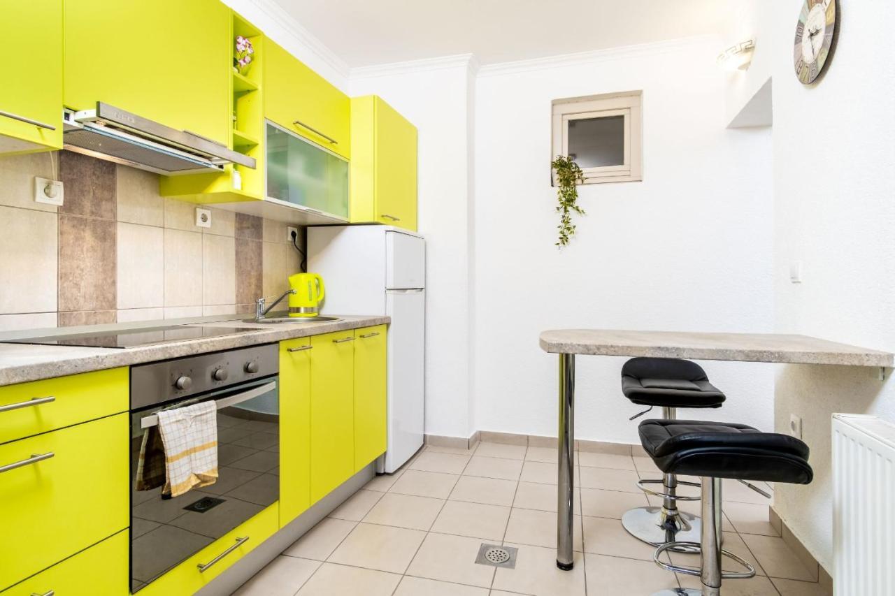 Zollus House Tvrda Apartment Osijek Exterior foto